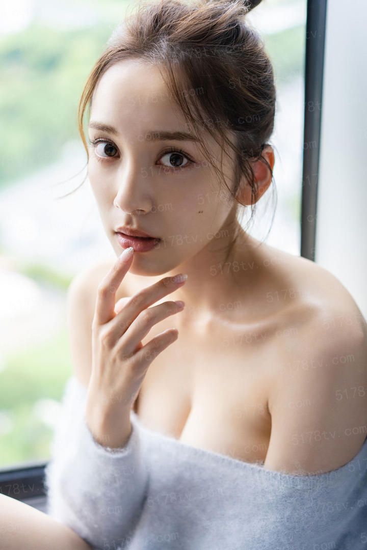 游走在人神之间
